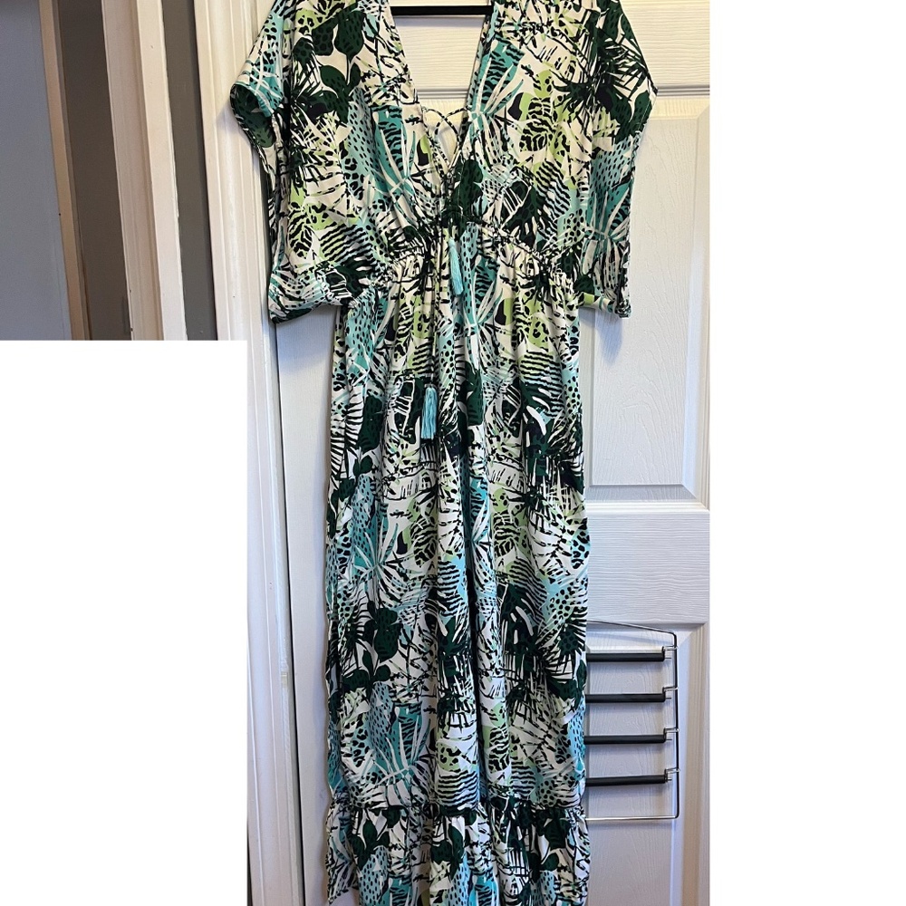 America & Beyond Floral Maxi Dress Puff Sleeves Green & Blue Size L‎